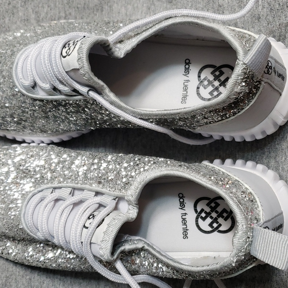 Women's gray silver Glitter shoes 6m daisy Fuentes jacklyn (sr) - Picture 7 of 8